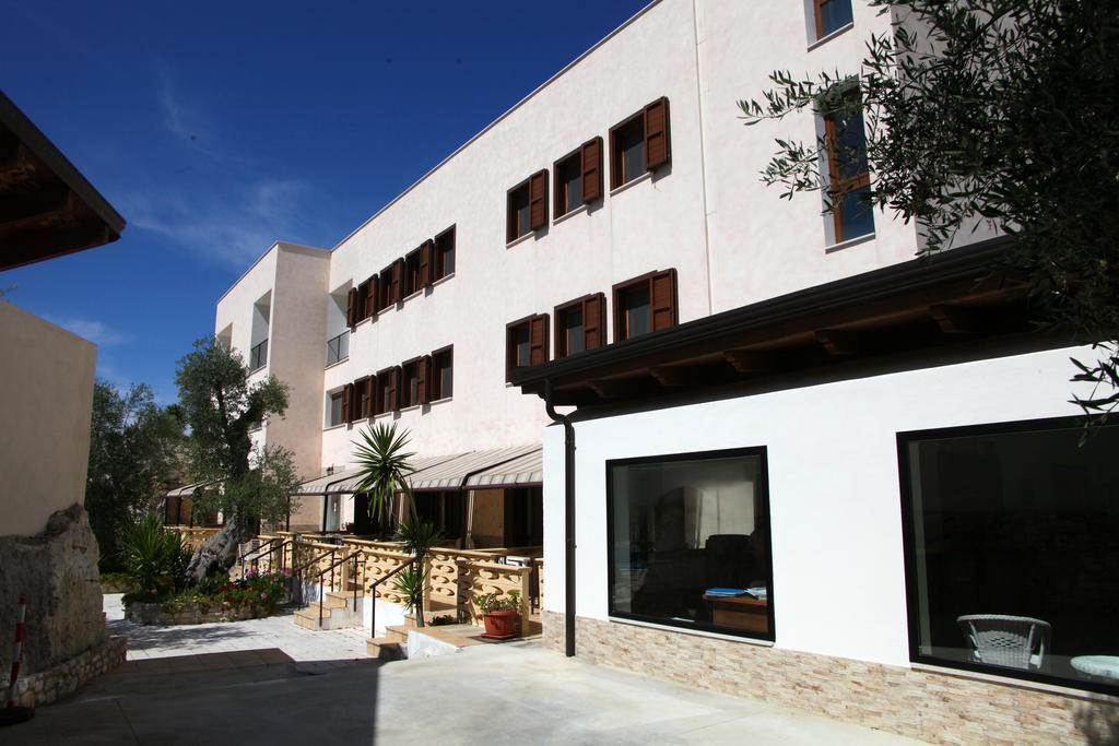 Agricostella Agriturismo ヴィエステ エクステリア 写真