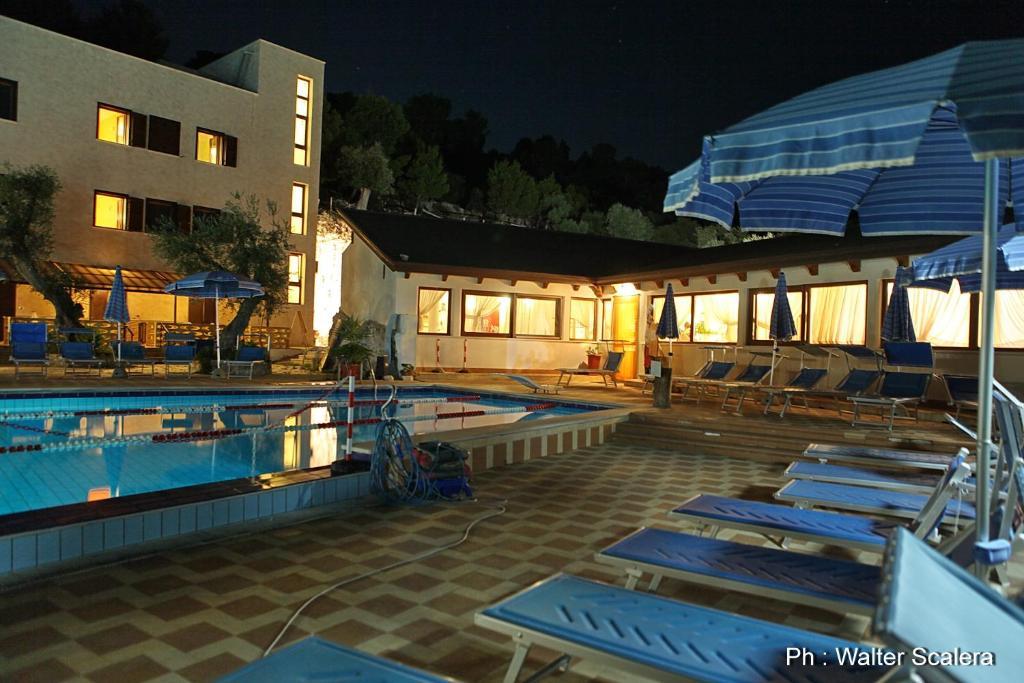 Agricostella Agriturismo ヴィエステ エクステリア 写真