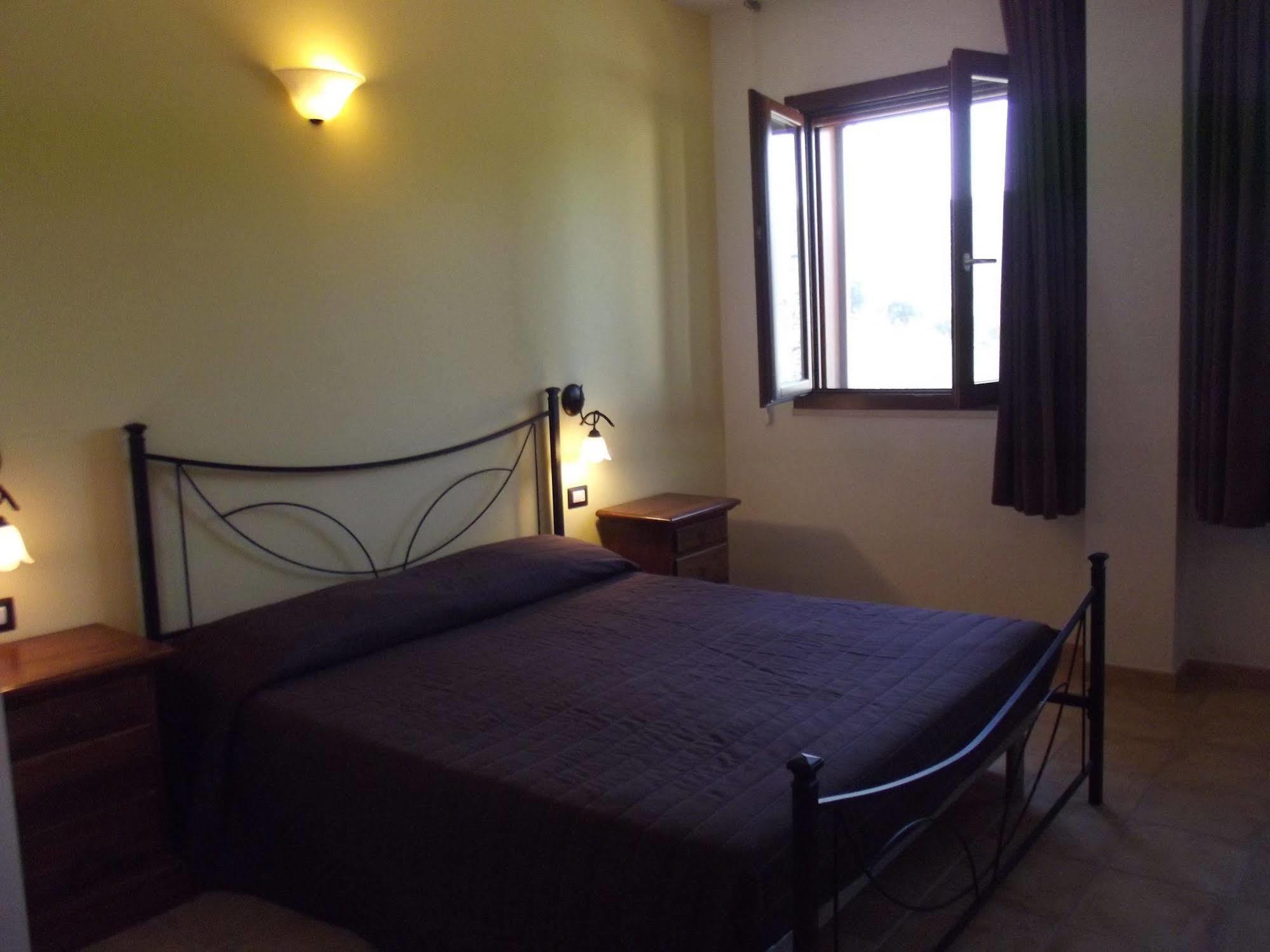 Agricostella Agriturismo ヴィエステ エクステリア 写真