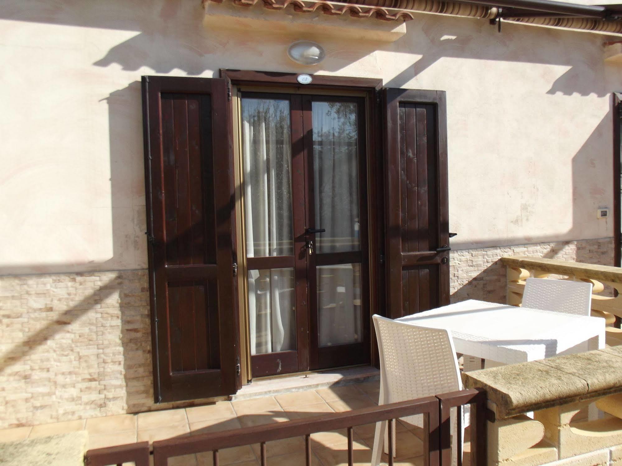 Agricostella Agriturismo ヴィエステ エクステリア 写真